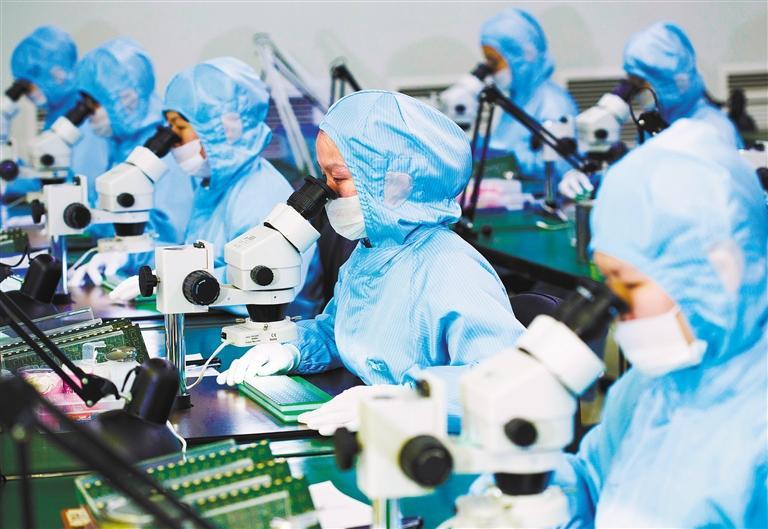 沿着总书记的足迹 中小企业能办大事——来自广州开发区的影视节目制作报道